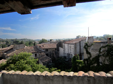 Aniane rooftops fron house terrace